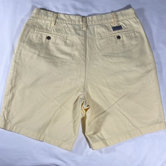 Nautica mens canary yellow basic double pleated 8" inseam chino shorts - size 38 - Picture 3 of 11